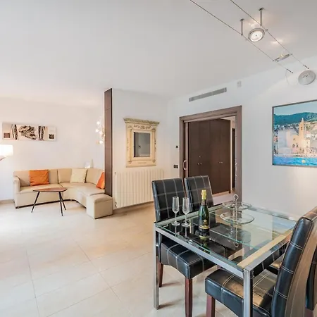 Διαμέρισμα Insitges Center *