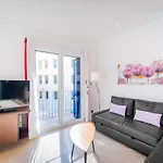 Daire Insitges Center *