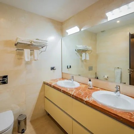 Insitges Center * Σίτζες